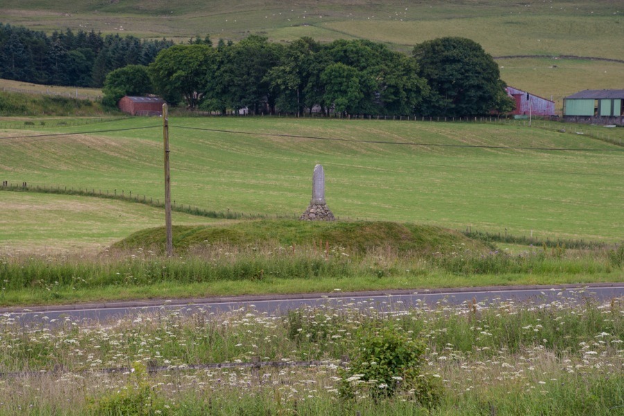 Abington motte Castle in Crawfordjohn, Lanarkshire Stravaiging